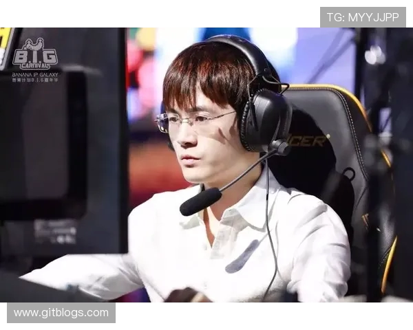 深度对话:黄强如何在英雄联盟中书写自己的传奇人生