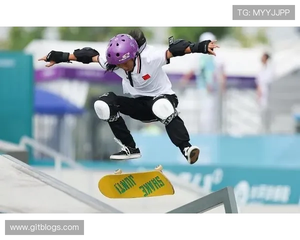 滑板灵活性大比拼杭州滑板队荣获第五名佳绩